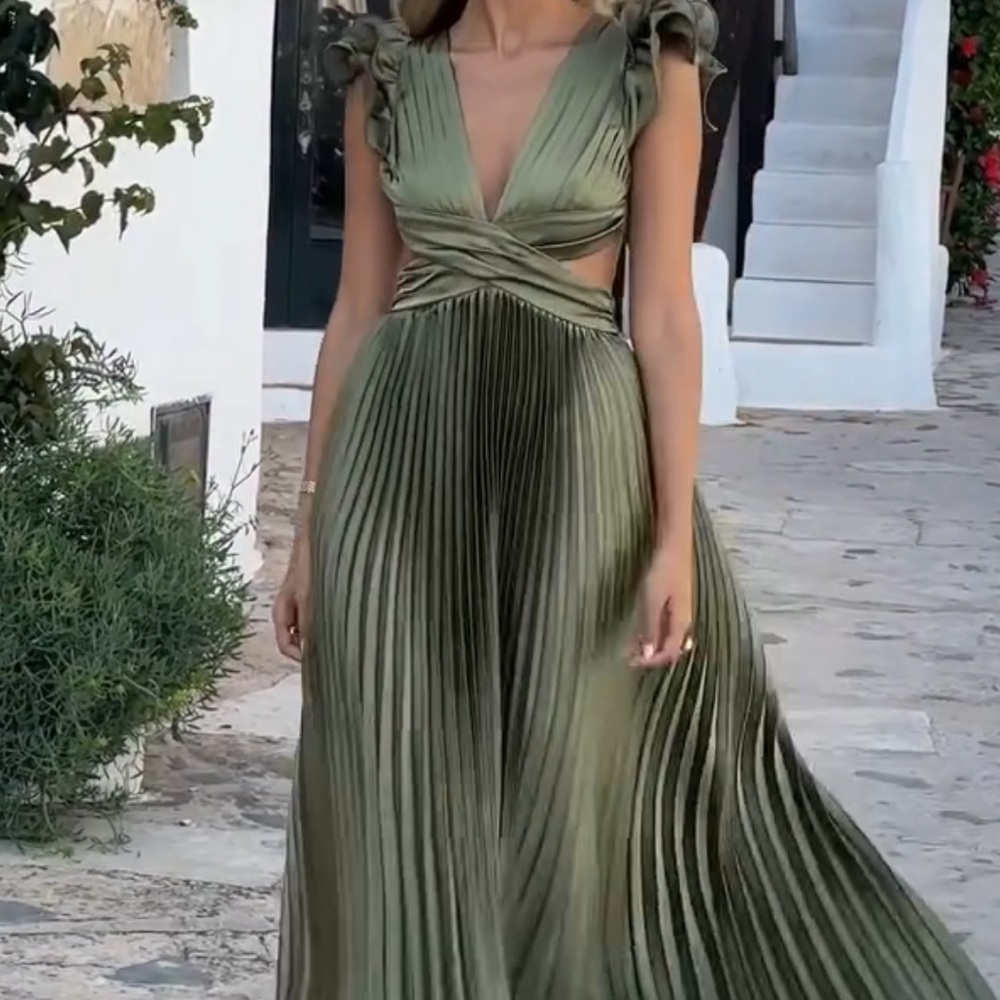 Toperth Elegant Olive Green Pleated Dress